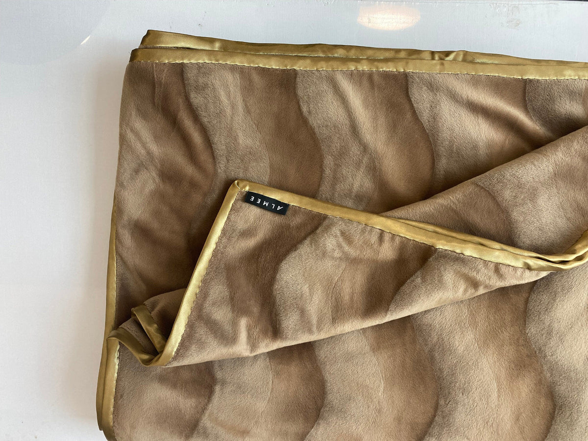 Sable dore plaids